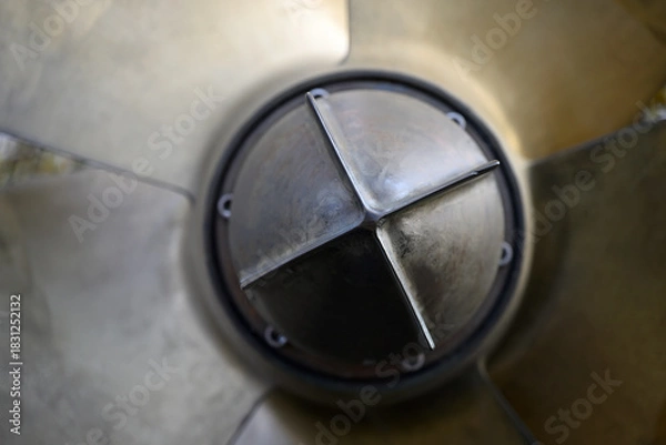 Obraz Russian Submarine in the Hamburg Port. Old russian submarine with seagulls at the Hamburg Harbor. Landungsbrücken.