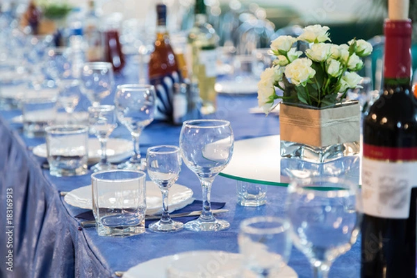 Fototapeta Served tables at the Banquet. Drink, alcohol, delicacies and snacks. Catering. A reception event.