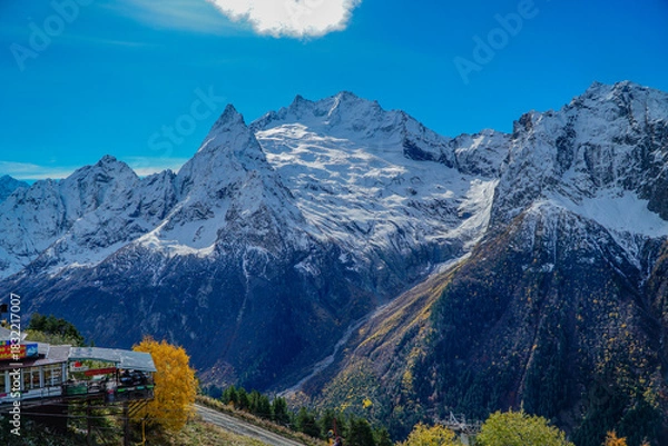 Fototapeta snow covered mountains