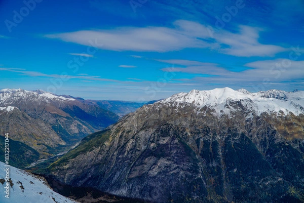 Fototapeta snow covered mountains