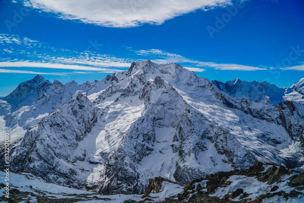 Fototapeta snow covered mountains