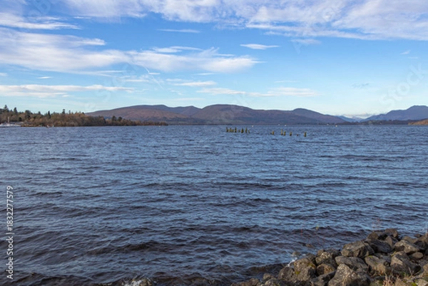 Fototapeta View of Loch Lomond and the Highlands mountain range in Scotland