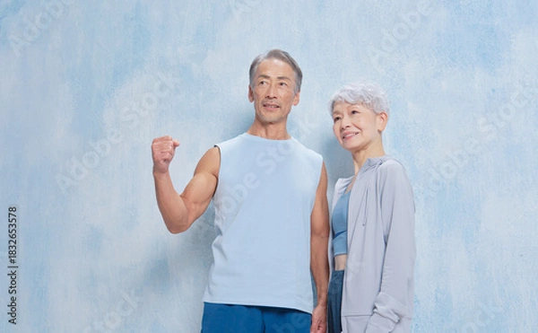 Obraz エクササイズするシニアの男性と女性のポートレート