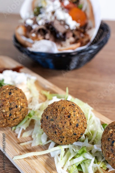Obraz Falafel balls and mediterranean gyro sandwich lunch