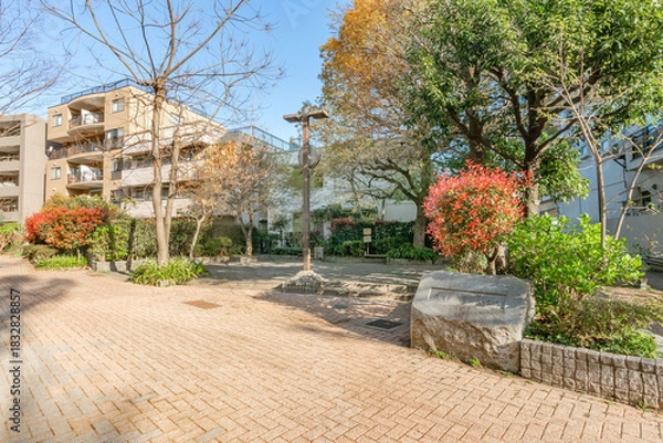 Obraz 東京都目黒区下目黒の羅漢寺川ふれあい広場