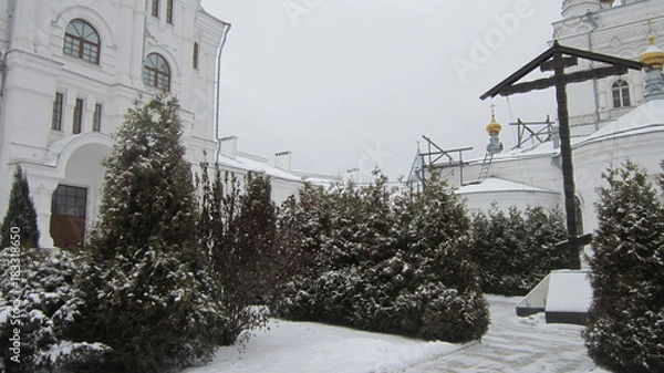 Obraz winter came and the monastery
