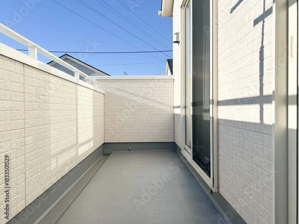 Obraz 直射日光が当たるバルコニー　ウレタン防水塗装