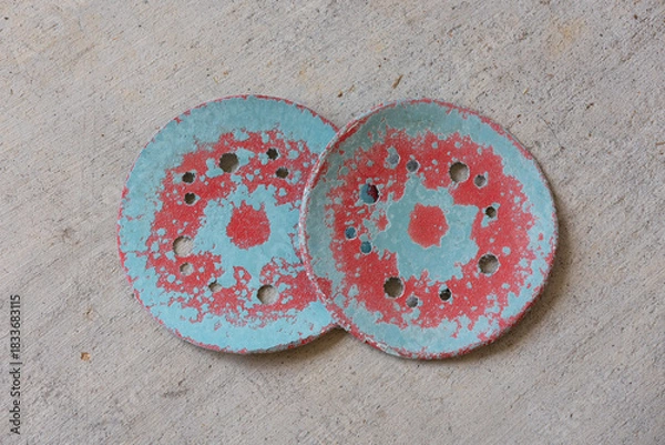 Fototapeta Dirty sanding disks with blue paint