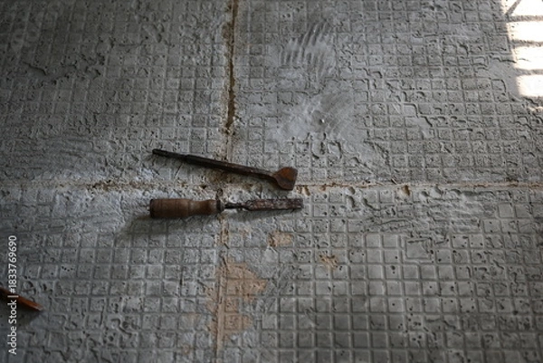 Obraz Tools used for installing tiles