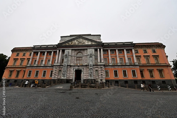 Obraz View of the Mikhailovsky Castle in Saint Petersburg.