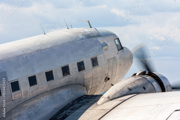 Obraz Close-up oldtimer piston-engined passenger aircraft at the airport