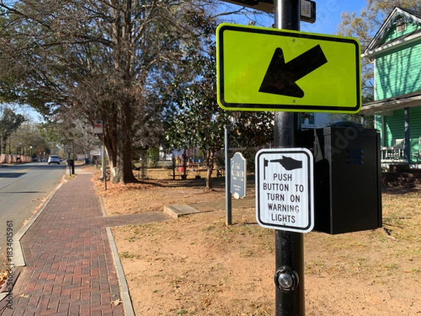 Fototapeta NC Cornelius Push Button and Yellow Arrow 2025