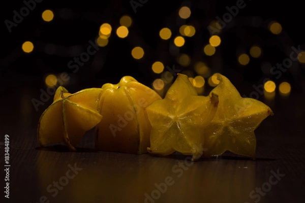 Obraz star fruit and lights