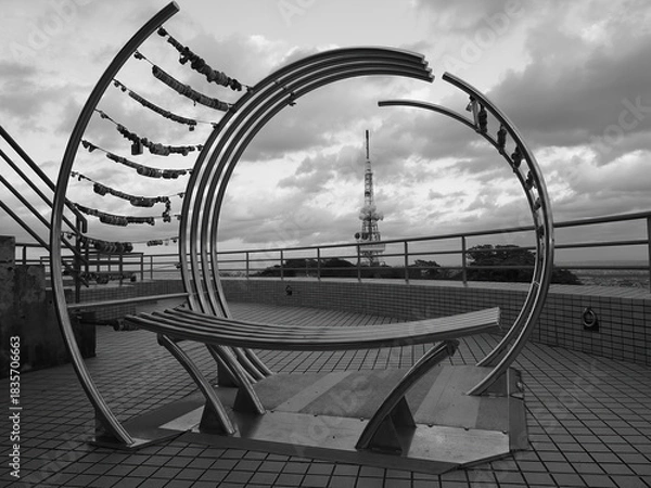 Obraz オブジェとテレビ塔