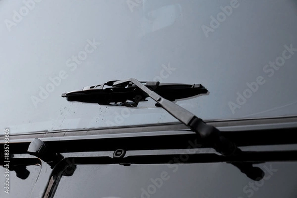 Fototapeta Close-up of the windows and wipers of a vintage SUV