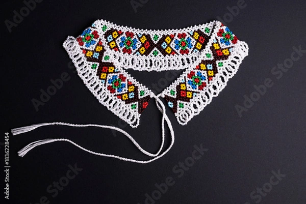 Fototapeta Silianka - Ukraine necklace from beads