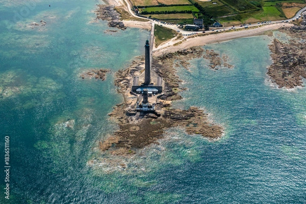Fototapeta Vue aérienne du phare de Gatteville en France