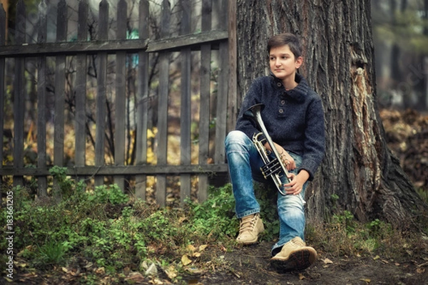 Obraz Boy playing trumpet