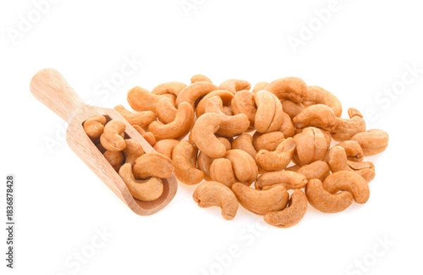 Fototapeta cashew nut isolated on white background