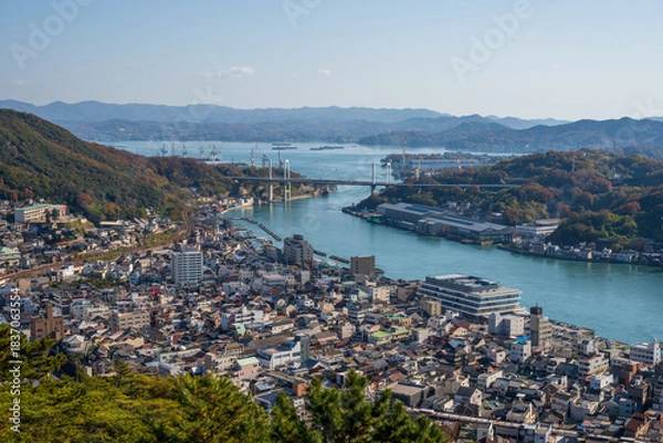 Fototapeta 日本の広島県尾道市のとても美しい風景