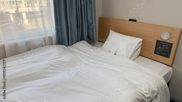 Fototapeta ビジネスホテルのベット