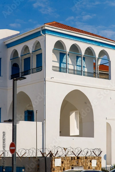 Obraz old building in the city