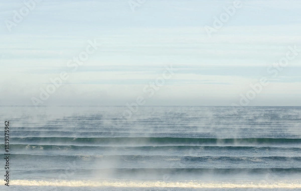 Fototapeta Global warming or warm ocean creating haze.