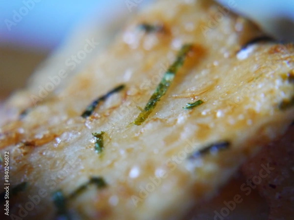 Obraz 日本でよく食べられている、和菓子（煎餅）のズームアップ