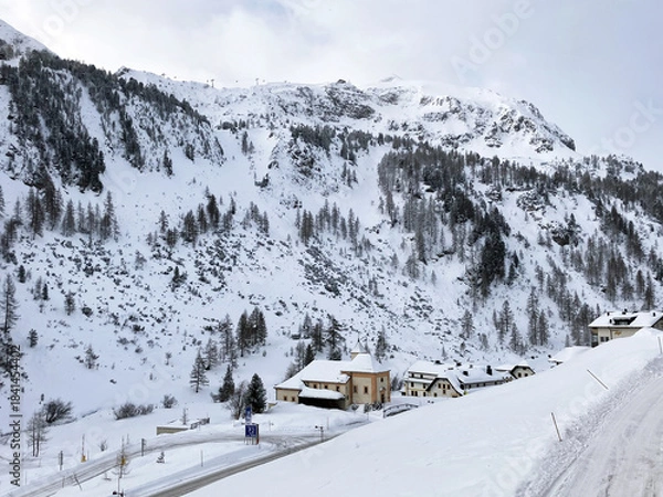 Obraz Church in Austria Alps at winter, Obertauer