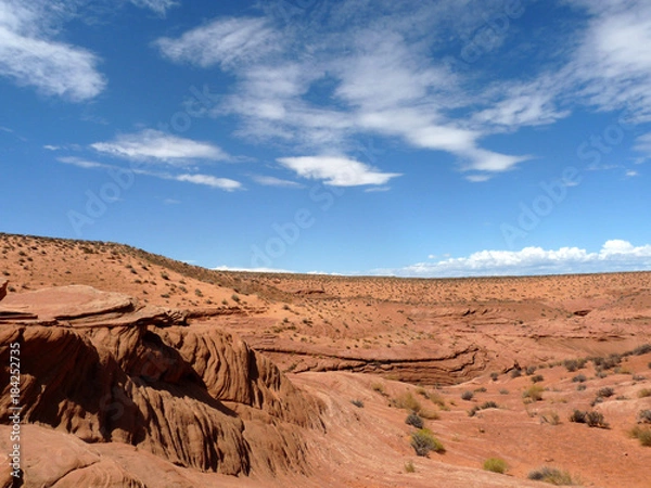 Obraz アメリカ、雄大な荒野と青空