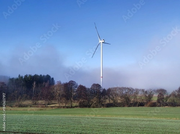 Fototapeta Windrad im Nebel