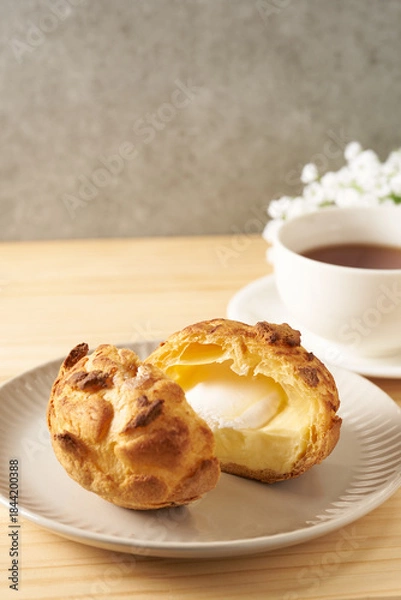 Obraz シュー・ア・ラ・クレーム　フランス菓子のイメージ