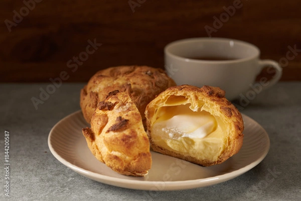 Obraz シュー・ア・ラ・クレーム　フランス菓子のイメージ