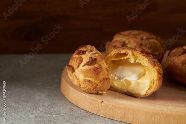 Obraz シュー・ア・ラ・クレーム　フランス菓子のイメージ