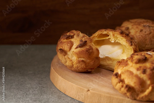 Obraz シュー・ア・ラ・クレーム　フランス菓子のイメージ