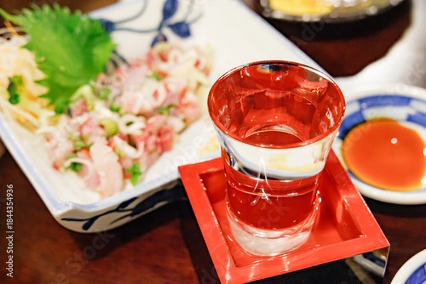 Obraz 新鮮な魚のたたき（ネギと大葉添え