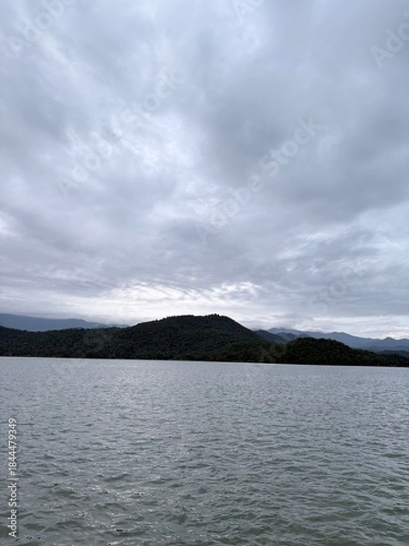 Obraz clouds over lake