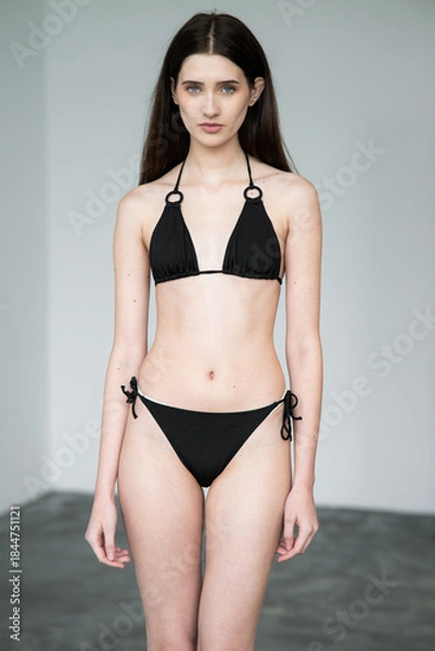 Obraz Professional Models photoshoot, polaroids, snapshots for modeling agency application