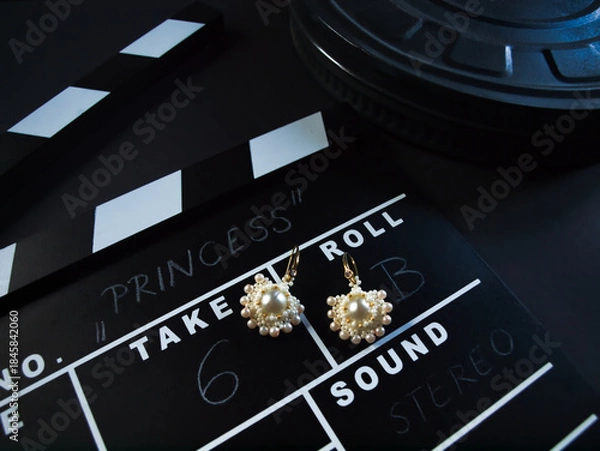 Obraz pearl earrings