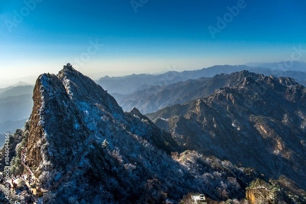 Obraz snow covered mountains in winter