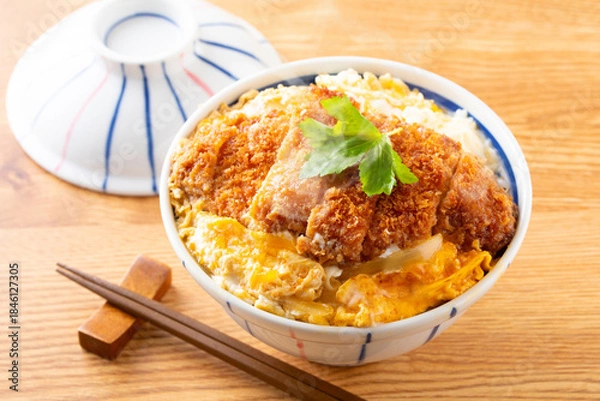 Obraz カツ丼を食べる