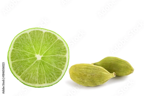 Fototapeta Lime slice and cardamom