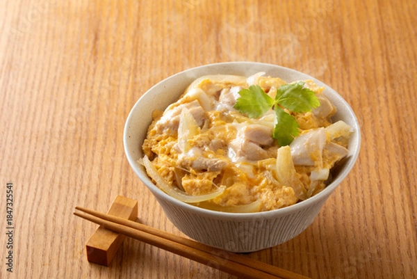 Obraz 親子丼を食べる