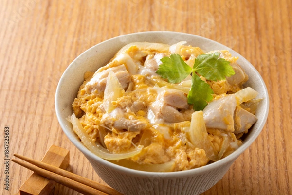 Obraz 親子丼を食べる