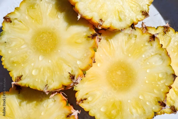 Fototapeta pineapple slices background