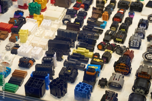 Obraz Automotive electrical connectors