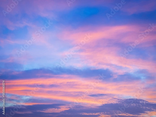 Obraz 夕日に染まる雲