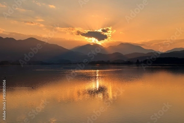 Obraz 창원 주남저수지의 저녁노을 풍경