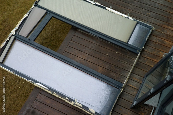 Obraz discarded pvc window