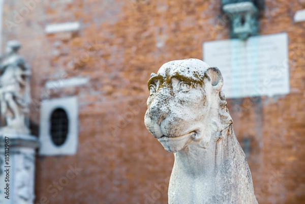 Fototapeta Weathered Marble Lion